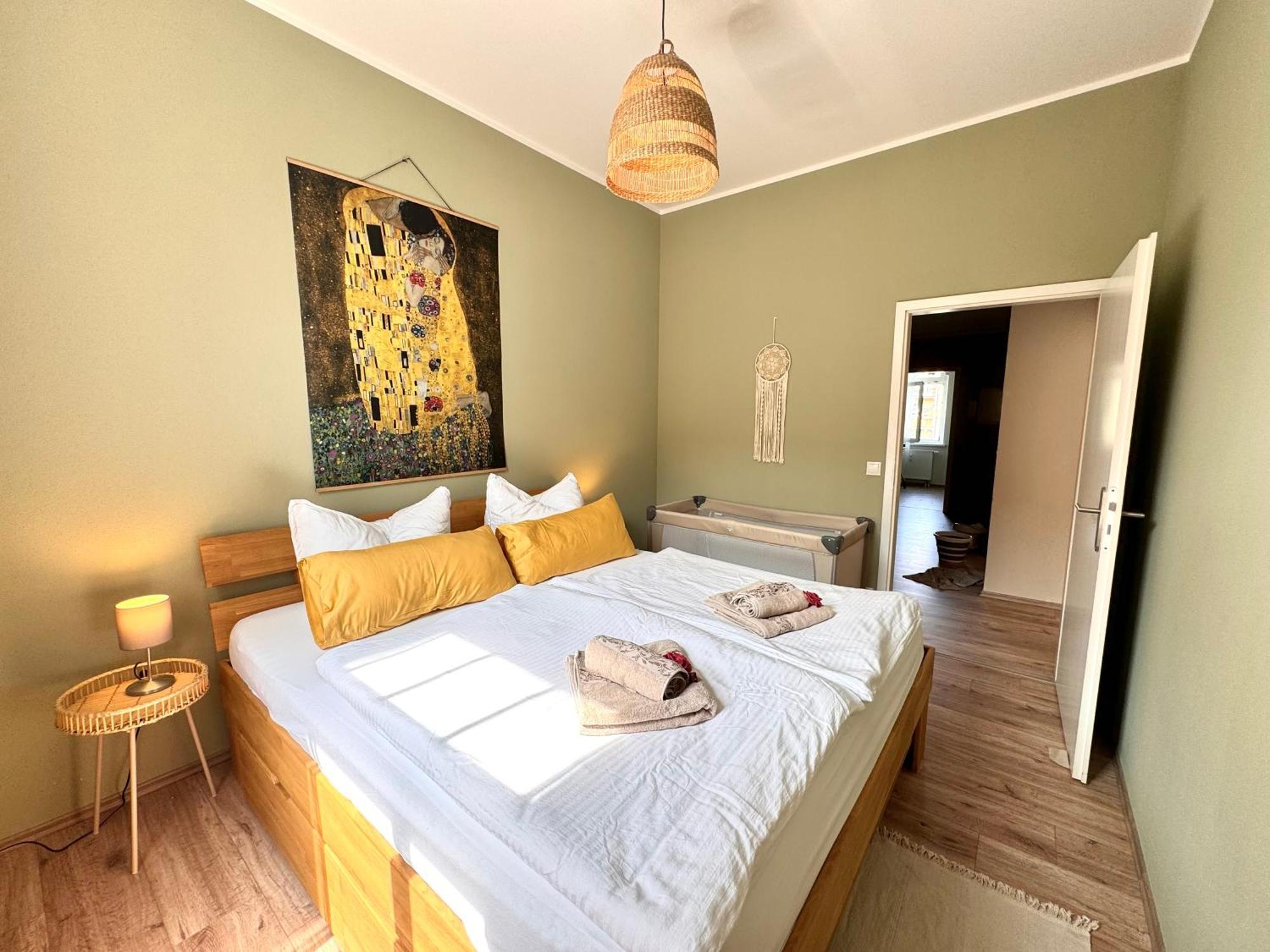 Bautzen Living Appartement - Zentrumslage Parkplatz Babybett Экстерьер фото